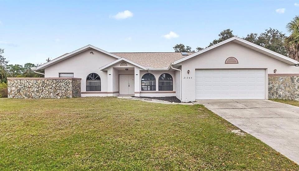 1st image of 21264 HAWTHORNE AVENUE