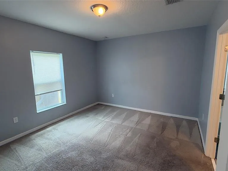 2462 Addison Creek Dr — Photo 16