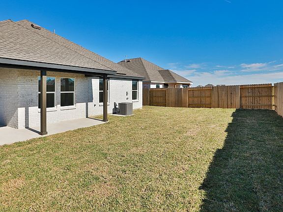 3rd image of 1522 Waterway Reach Dr
