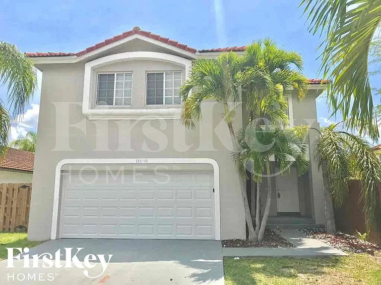 18050 SW 142nd Ct — Photo 1