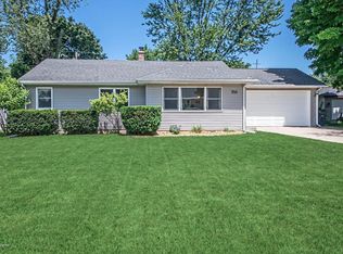 711 Ansley Dr, Saint Joseph, MI 49085