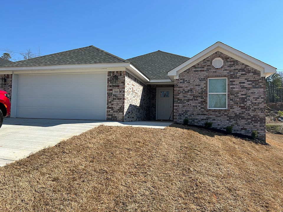 1st image of 5868 Heritage Heights Dr