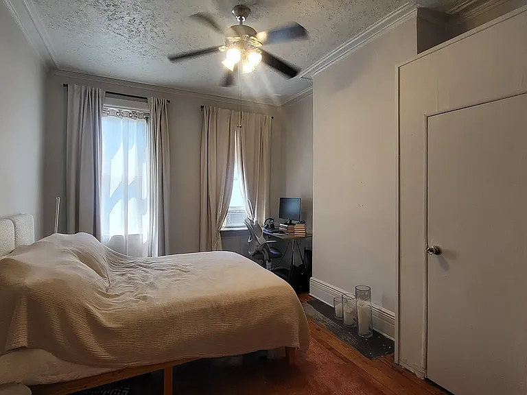 105 Engert Ave #2L — Photo 6