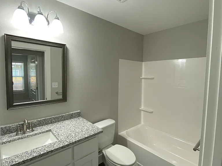 1032 Ray Dr — Photo 10