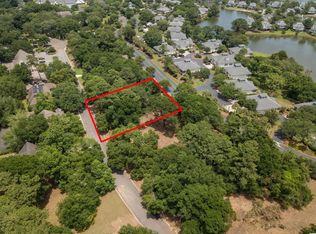 Wall St, Pawleys Island, SC 29585