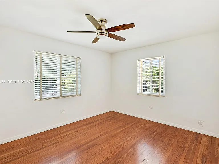 2240 SW 24th Ave — Photo 15