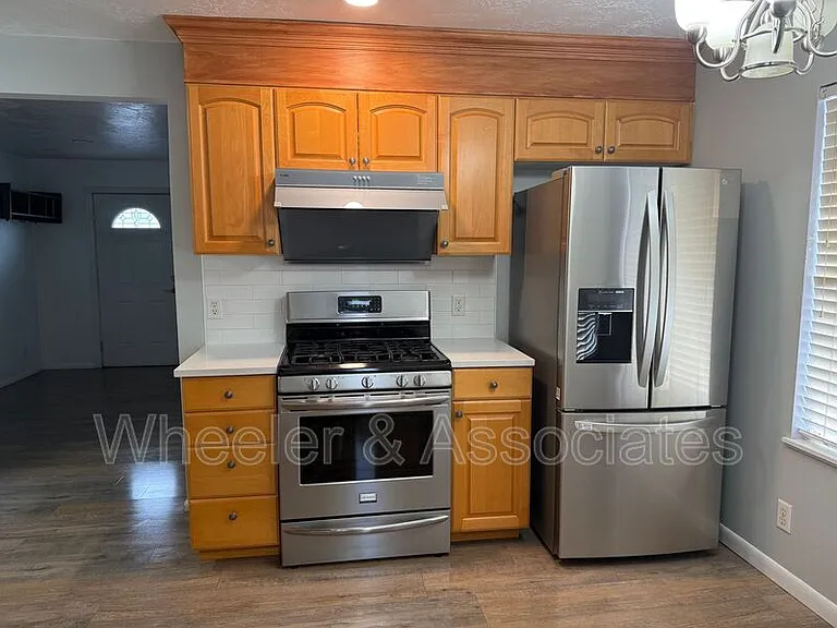 1118 S 700 W — Photo 2