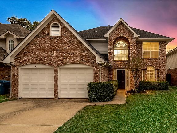 2nd image of 2313 Old Hickory Ln