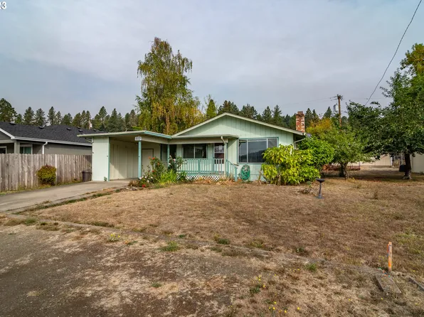 553 W 1st Ave, Sutherlin, OR 97479