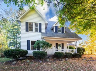 2347 Kronner Rd, Columbus, MI 48063