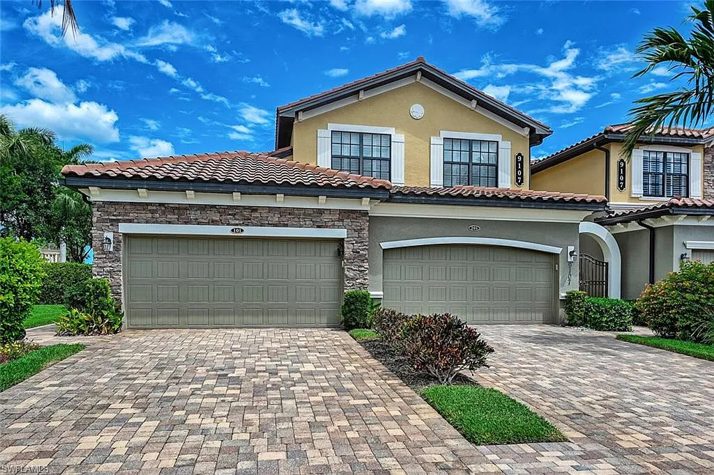 3 bed, 2.0 bath, 2099 sqft, $3,500 — Photo 4