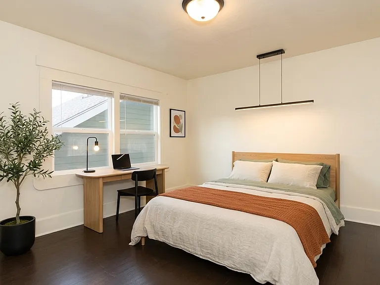 Evanston Apartments - Located on the north side of Fremont — Photo 9