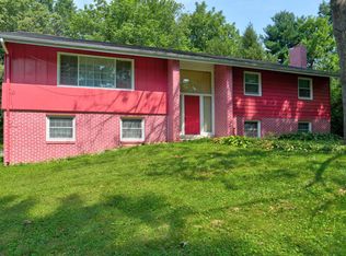 1033 S Mount Joy St, Elizabethtown, PA 17022