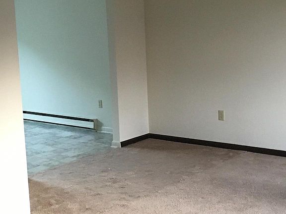 2nd image of 28 Trine Ave