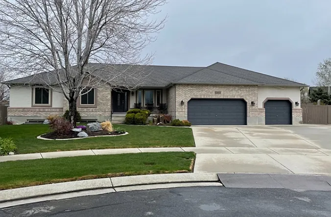 12623 S Whisper Brook Bay — Photo 1