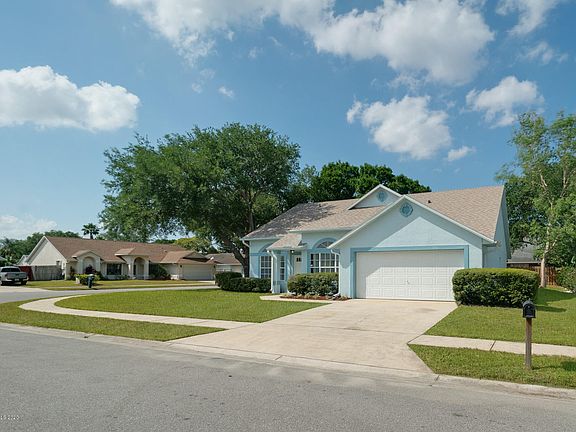 3rd image of 3533 Egret Dr