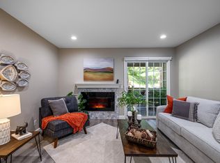 475 Canyon Oaks Dr APT C, Oakland, CA 94605