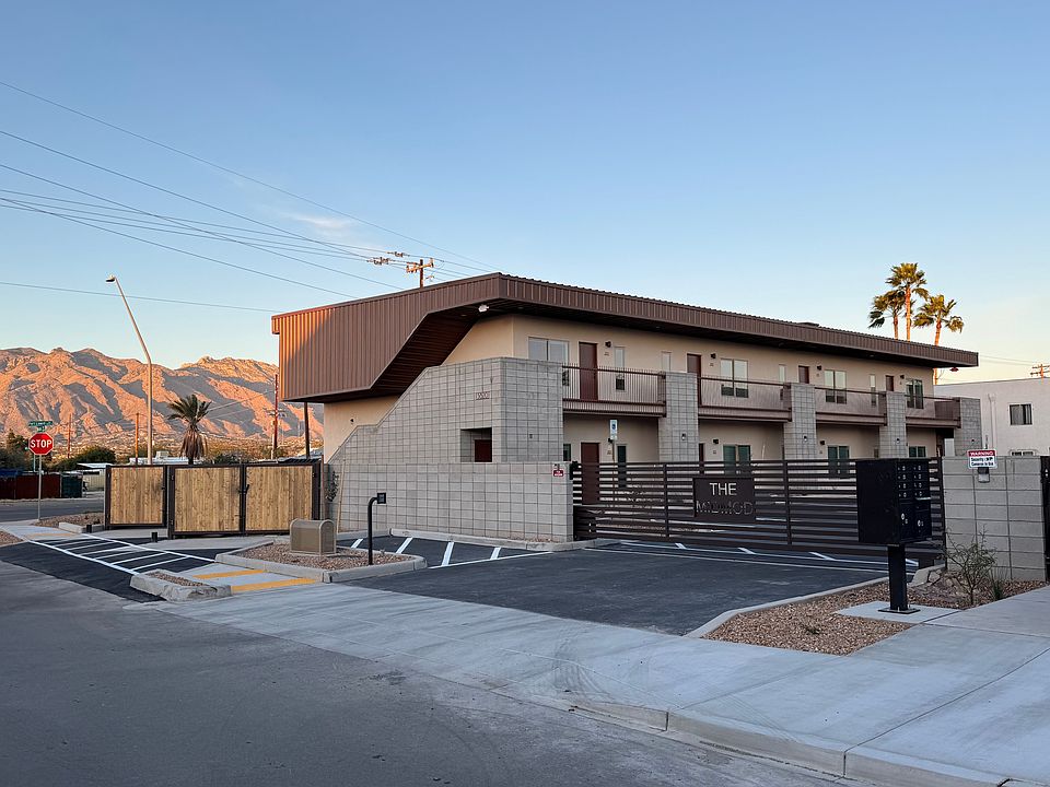 Entrance from Winstel Blvd