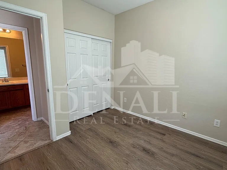 22323 N 103rd Dr — Photo 21