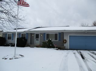 74 Bru Mar Dr, Rochester, NY 14606