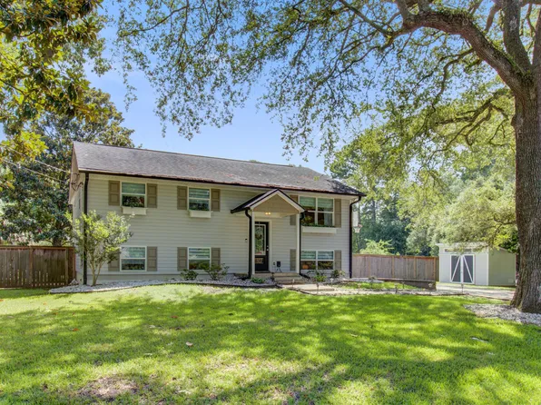 1807 Debbenshire Dr, Charleston, SC 29407