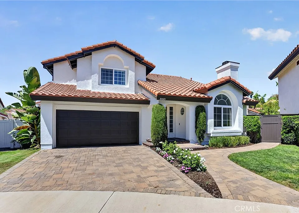 30045 Topsail