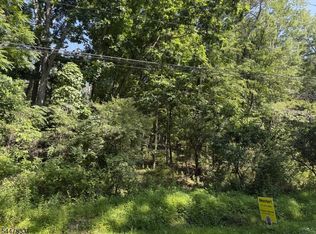 22 Bills Ln, Montague, NJ 07827