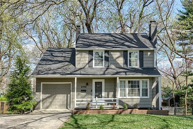 1st image of 8105 Ward Parkway Pl