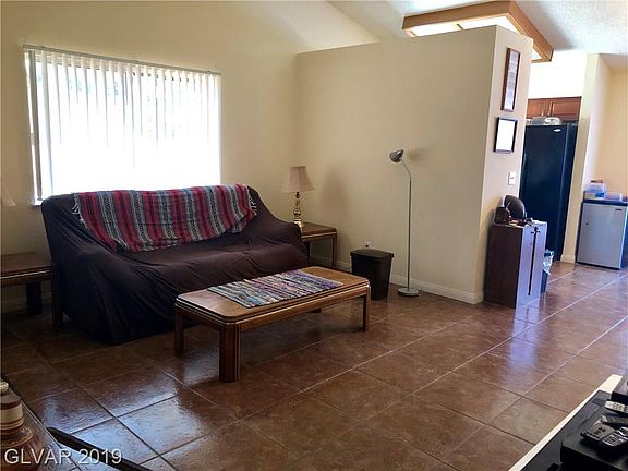 3rd image of 7275 Scottsmoor Ct
