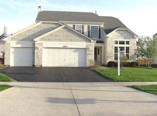 10625 Wing Pointe Dr, Huntley, IL 60142