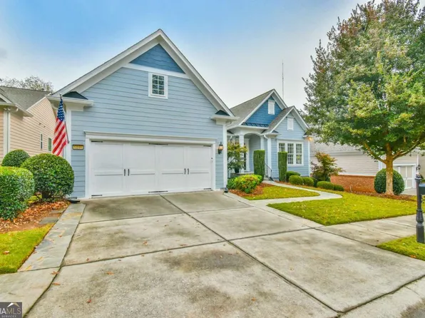 6146 Brookside Ln, Hoschton, GA 30548