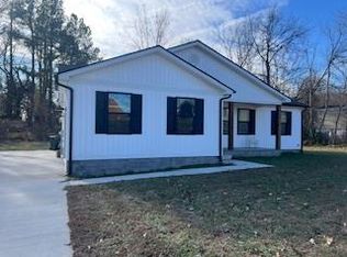 55 Church St, Hanson, KY 42413