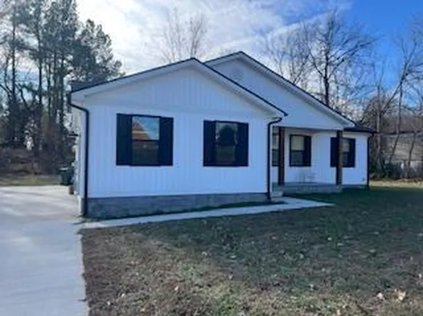 55 Church St, Hanson, KY 42413