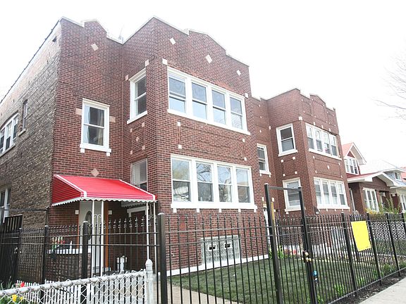 2nd image of 426 N Leclaire Ave