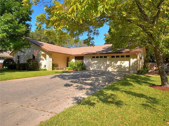 2nd image of 106 Bonwood Dr