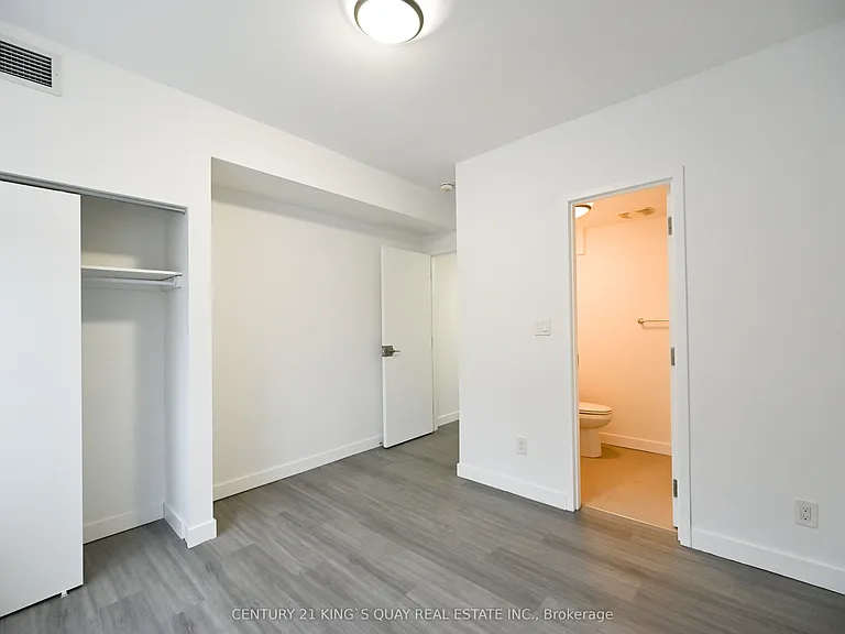 1A Leonard Ave #2 — Photo 7