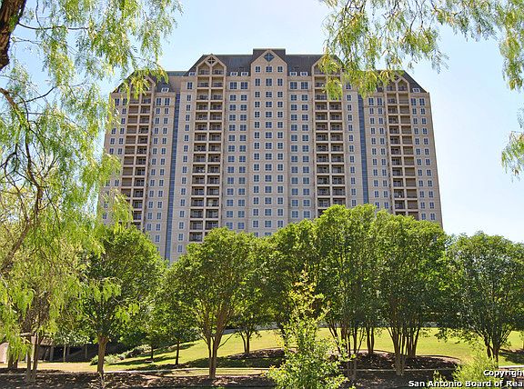 2nd image of 1 Towers Park Ln APT 2009