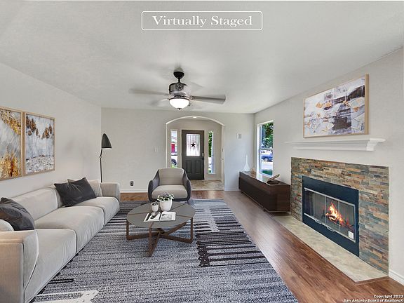 2nd image of 4831 Dahlia Terrace