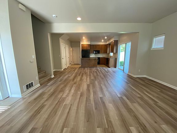 5th image of 2130 N Country Vista Blvd