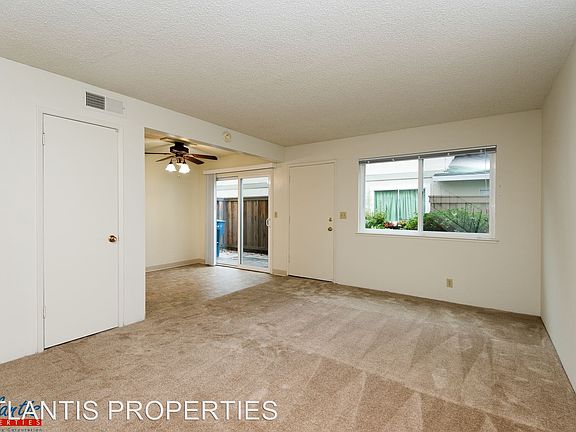 5th image of 353 San Miguel Ct APT 03