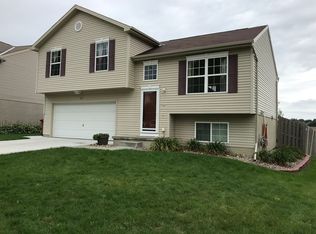 1820 N 206th St, Elkhorn, NE 68022