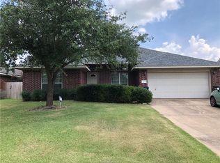 1102 Coeburn Ct, College Station, TX 77845
