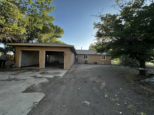 300 Phillips Rd, Los Lunas, NM 87031