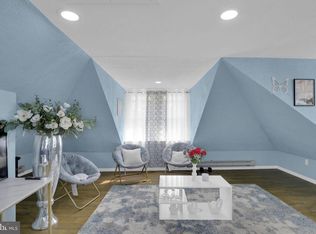 228 Pleasant St E, Hammonton, NJ 08037
