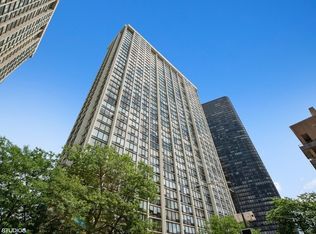 5445 N Sheridan Rd APT 303, Chicago, IL 60640
