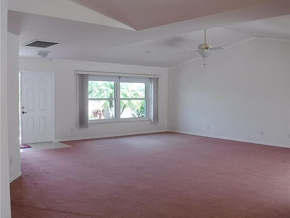 3rd image of 3700 NE 12th Ave