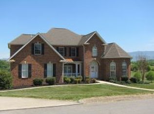 152 Waterstone Cir, Greeneville, TN 37745