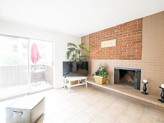 4th image of 4110 Hale Pkwy #E2