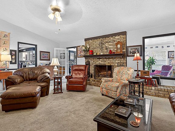 5th image of 3004 Evangeline St