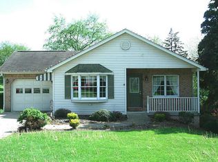 5191 Pennsylvania St, Murrysville, PA 15632